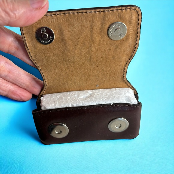 Vintage Samsung Leather Flip Cell Phone Case. Attaches To Belt. Brown 2 Snaps - Picture 4 of 9